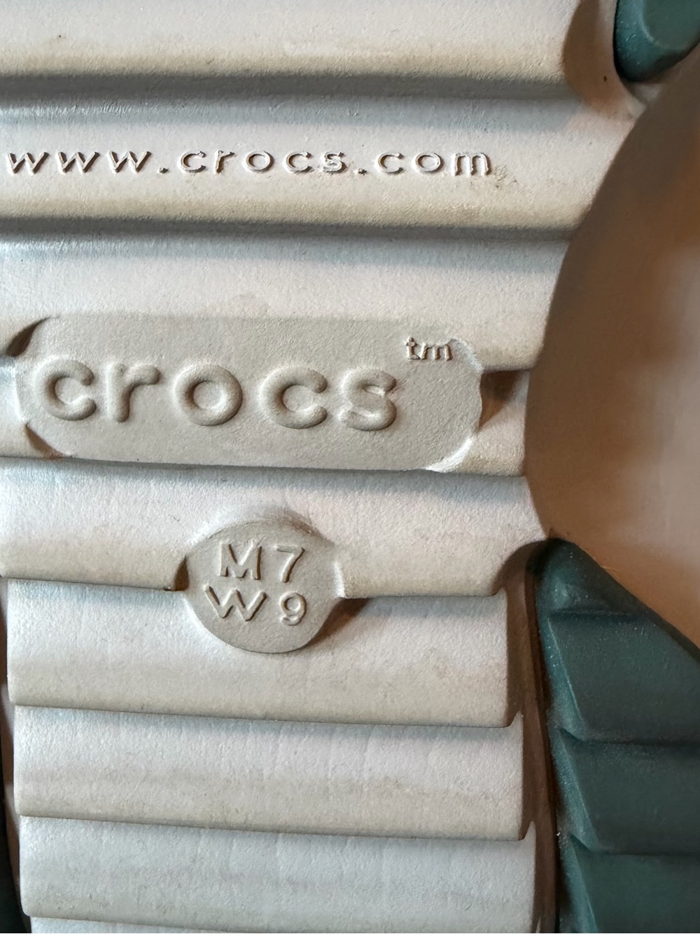 CROCS Hiker Platform Clogs Unisex 9 - Picture 13 of 14